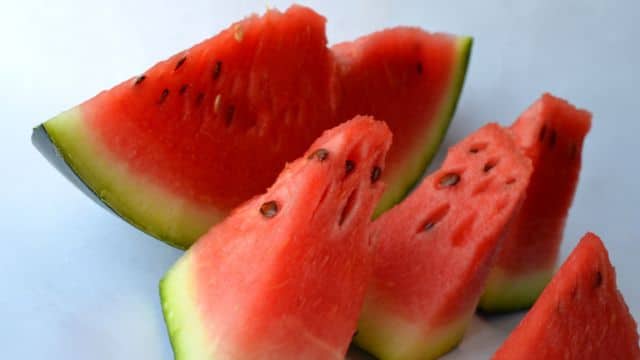 benefícios da semente de melancia para a saúde