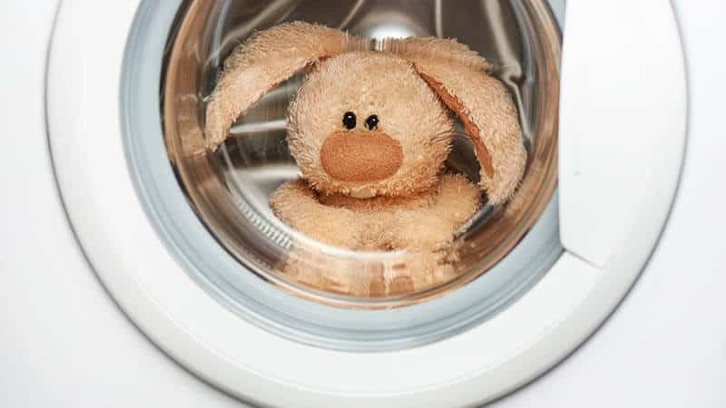 Como lavar brinquedos na máquina de lavar
