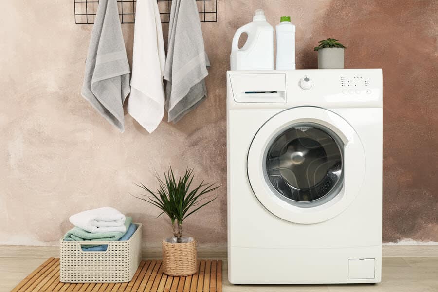 Como limpar a máquina de lavar roupas por dentro e por fora